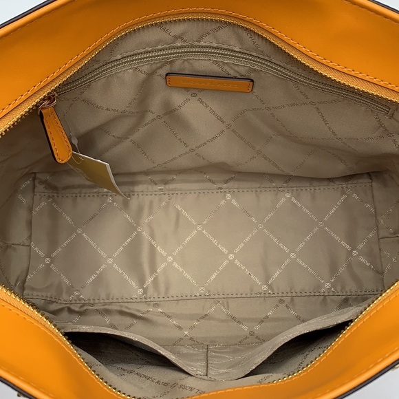 MICHAEL KORS JET SET ITEM MEDIUM FRONT ZIP POCKET CHAIN TOTE BAG HONEYCOMB COLOR - Picture 9 of 16